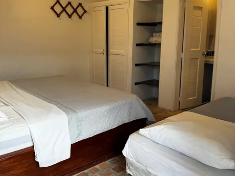 Habitación 102.